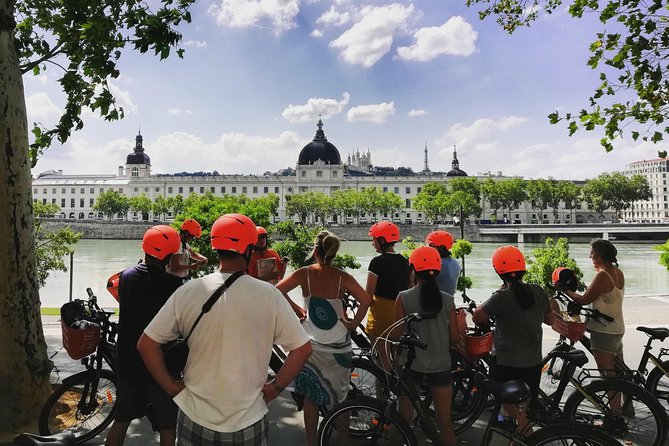 4h Complete Lyon Experience: E-Bike, Food Tasting & Old Town Walk - Place Bellecour and the Rhône cycle path