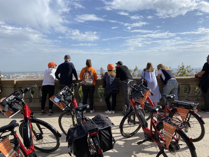 4h Complete Lyon Experience - E-Bike, Tasting & Walk - Vieux Lyon on foot: traboules and Renaissance streets