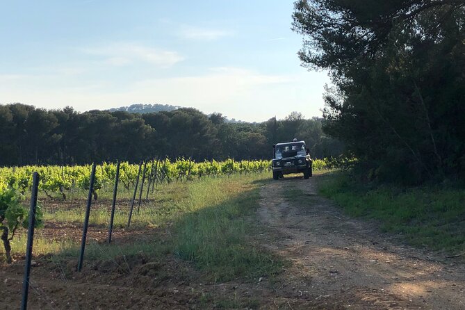 4x4 tour in a winery followed by a tasting - Why the small group size matters