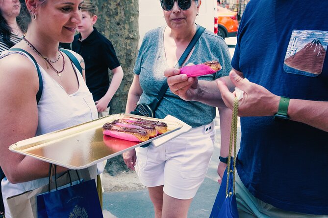 A Morning in Paris Food Tour: Croissants, Baguettes & Chocolate - Tea at Dammann Frères