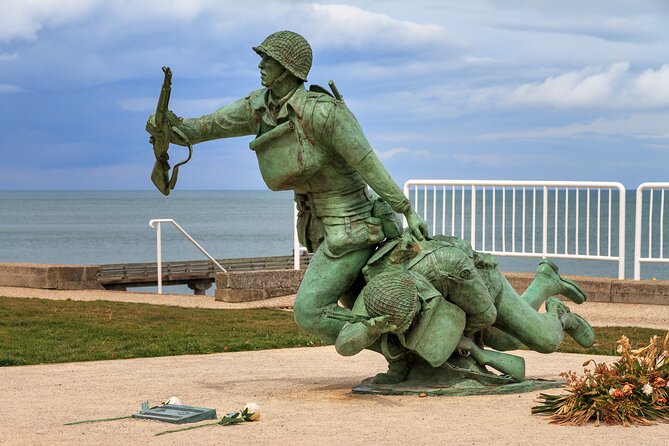 All-in-One Normandy D-Day Landing Beaches and Lunch from Le Havre - Pointe du Hoc and the ground fought over by the Rangers