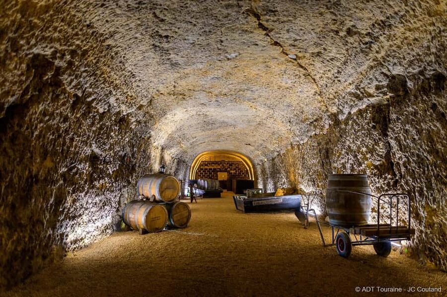 Amboise: Caves Ambacia Visit and Wine Tasting - Should you book Les Caves Ambacia?