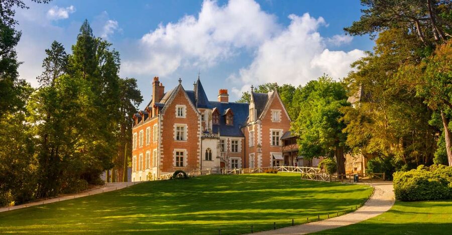 Amboise: Clos Lucé Castle, Da Vinci Park and Museum Ticket - Forty models that turn sketches into objects