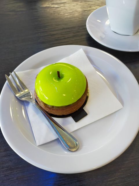 Annecy: Traditional Food Group Walking Tour - Place des Cordeliers and the city between bites