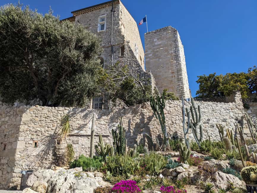 Antibes: 2 hour walking tour in the old town - Key points about the Antibes walk