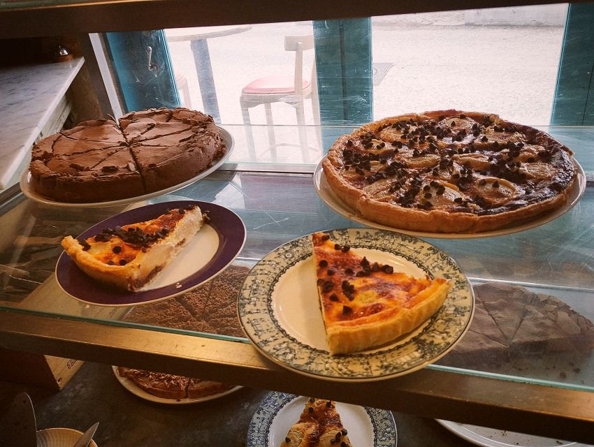 Avignon: Historic District Guided Food & Wine Walking Tour - Who should book this tour