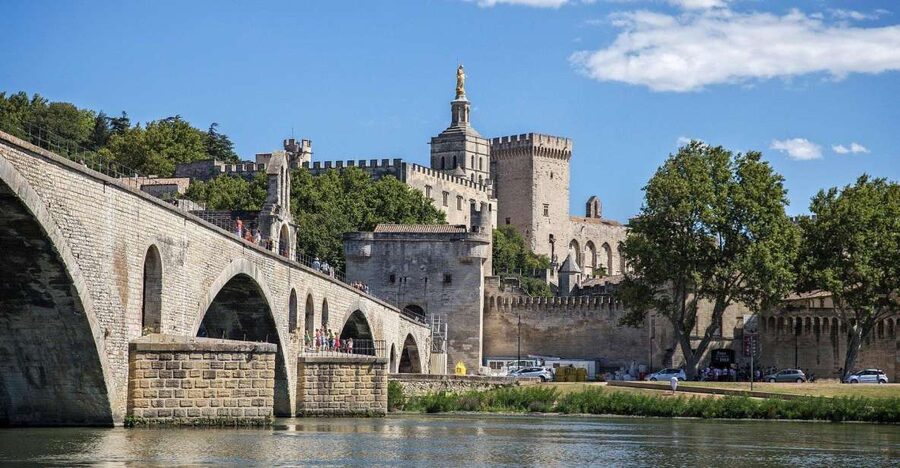 Avignon: Private Walking Tour – Discover History & Heritage - Who will get the most from this tour?