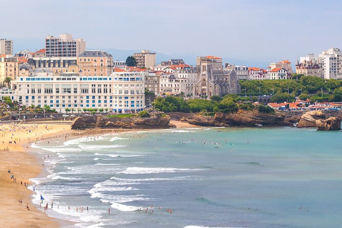 Basque visit in Biarritz - Price, group size, and practical value