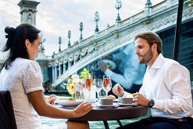 Bateaux Parisiens Seine River Gourmet Lunch & Sightseeing Cruise - Following the Seine toward Pont Alexandre III