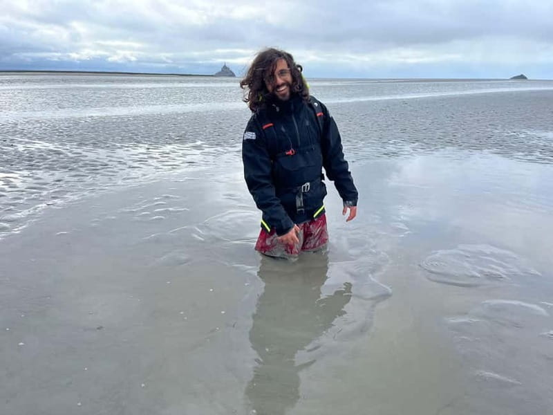 Bay of Mont Saint-Michel : Quicksands And Discovery - Walking barefoot through Mont Saint-Michel Bay