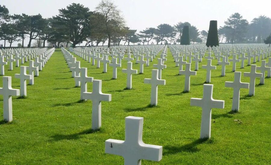 Bayeux: Normandy D-Day Landing Beaches Full-Day Guided Tour - Key points to know before booking