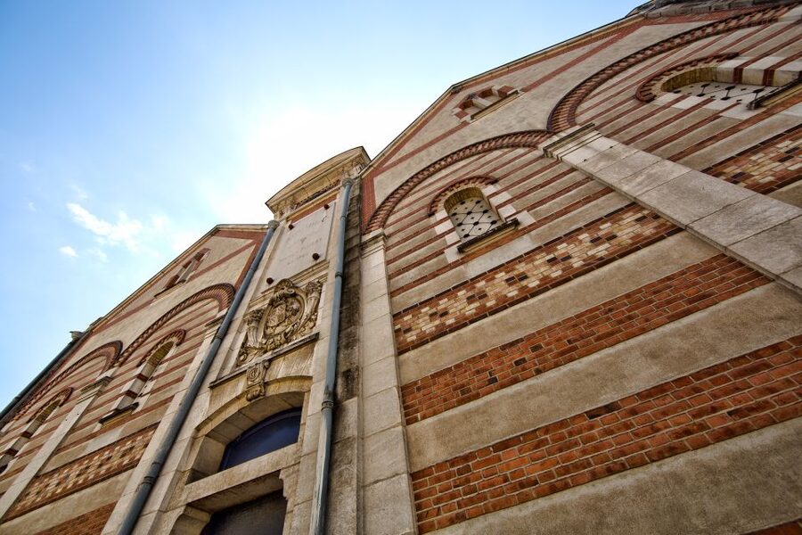Beaune: Maison Champy Guided Cellar Tour with Wine Tasting - Practical tips for a smoother visit