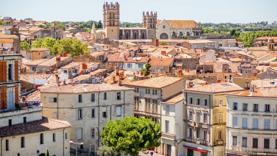Best of Montpellier: Private Walking Tour with a Local - The Arc de Triomphe and Promenade du Peyrou