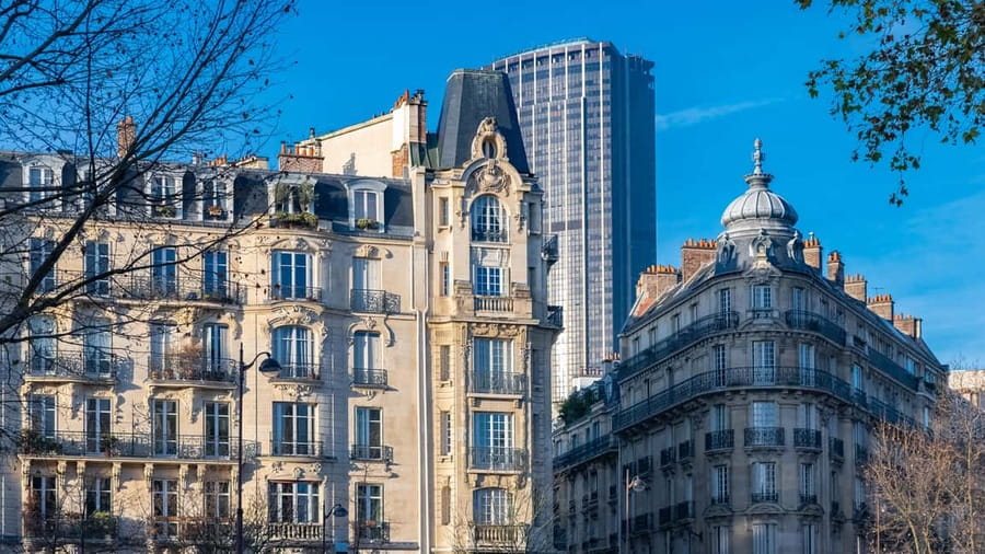 Best View of Paris: Montparnasse Tower Guided Tour - Rue du Montparnasse and a short photo stop