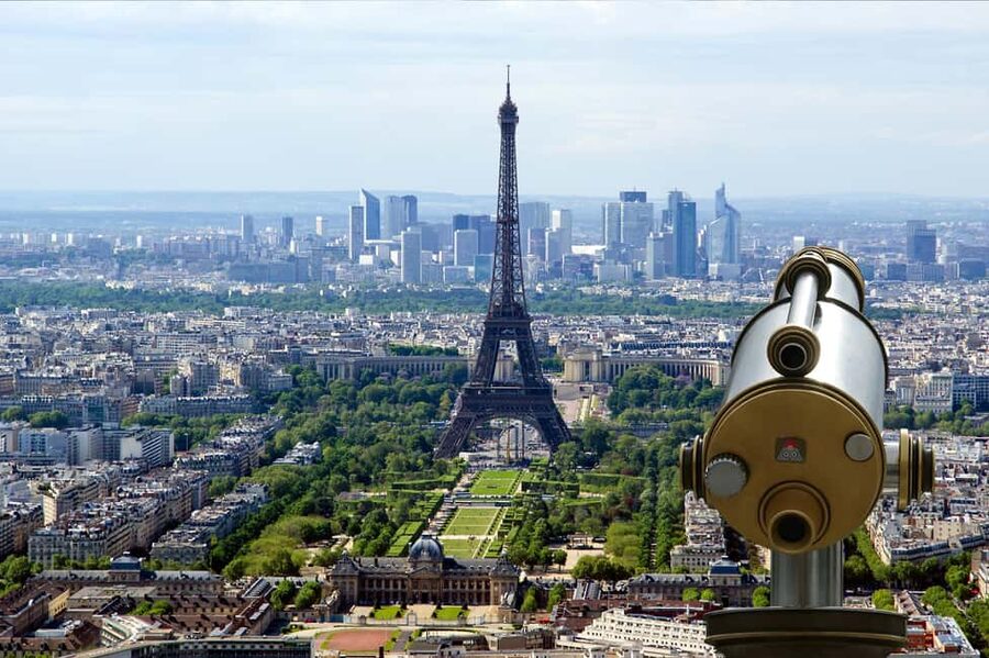 Best View of Paris: Montparnasse Tower Guided Tour - Boulevard du Montparnasse and the café years