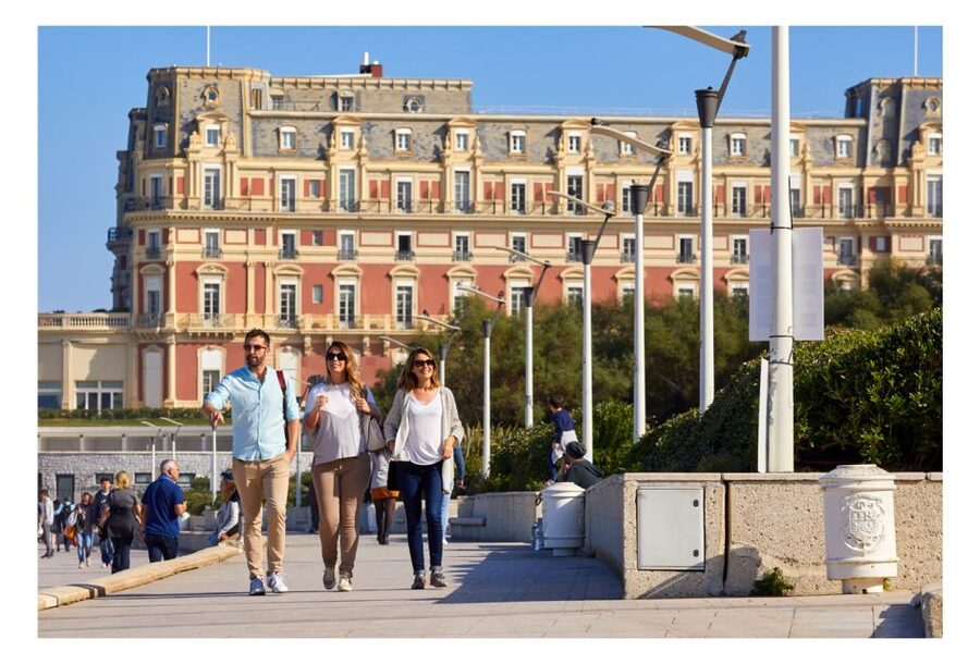 Biarritz and Bayonne from San Sebastian - Who will enjoy this route most?