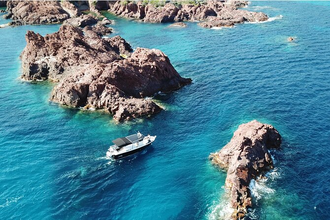 Boat tour from Fréjus - Calanques Estérel - 2h30 - Key points at a glance