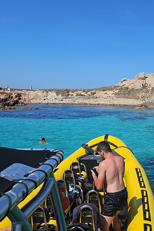 Bonifacio: Lavezzi Islands and Caves Guided Tour - The Lavezzi Archipelago and its granite forms