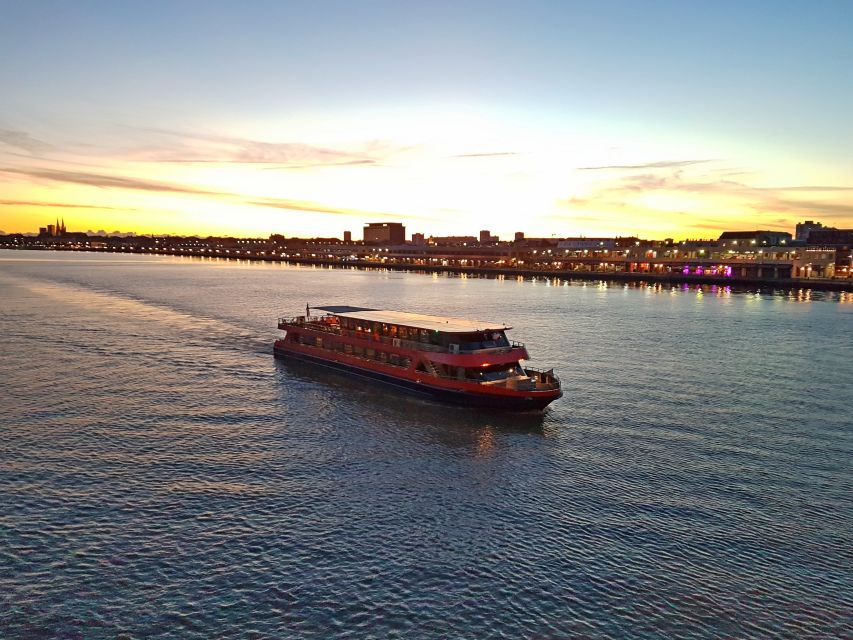 Bordeaux: 2-Hour River Dinner Cruise - A practical plan for making the most of it