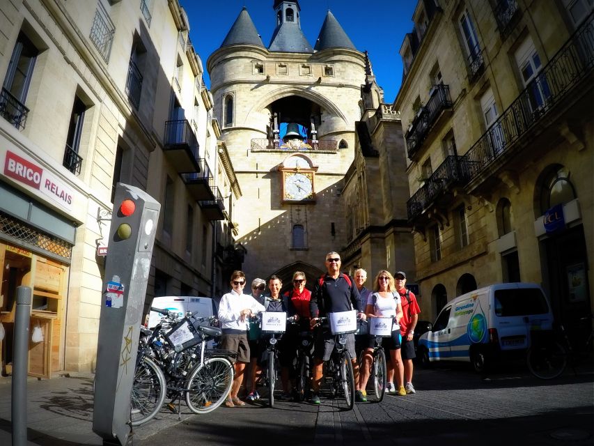 Bordeaux: Essentials 3-Hour Bike Ride - How much information will you get?