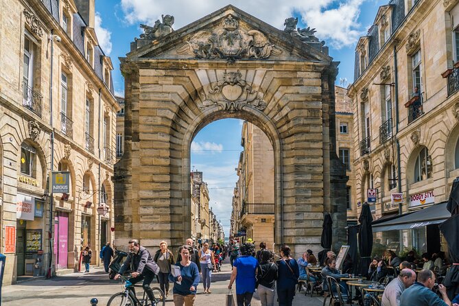Bordeaux Food Tour – A Full French Meal by Do Eat Better - Saint-Pierre turns into a pastry walk