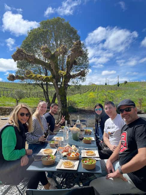 Bordeaux Full Day Wine Tour - 3 Wineries & Picnic Lunch - The morning visit in Graves or Pessac-Léognan