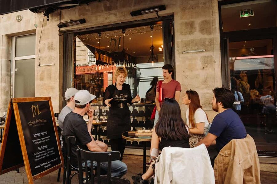 Bordeaux: Guided Food and Wine Tour with Tastings - Key points to know before booking
