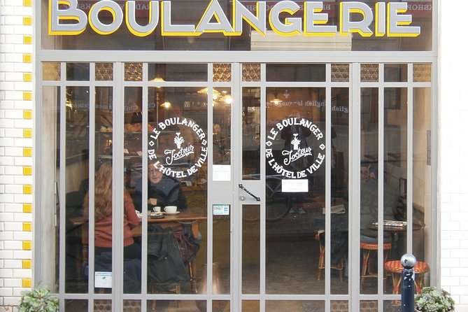 Bordeaux Historic and Gourmet Food Walking Tour - Cheese, ham, pastries, and wine