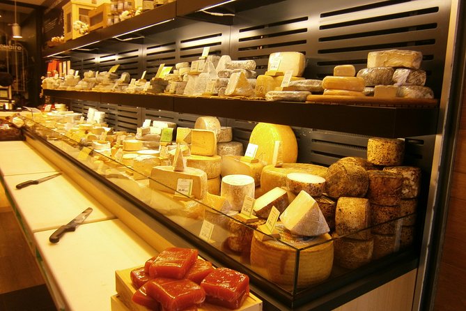 Bordeaux Historic and Gourmet Food Walking Tour - The guide can shape the morning