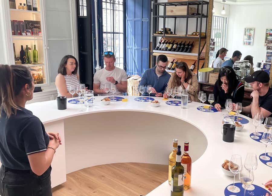 Bordeaux: Introduction to Bordeaux Wines Tasting Workshop - The first glass: Bordeaux without the jargon