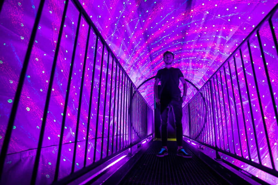 Bordeaux: Museum of Illusions Entry Ticket - Holograms and perspective puzzles
