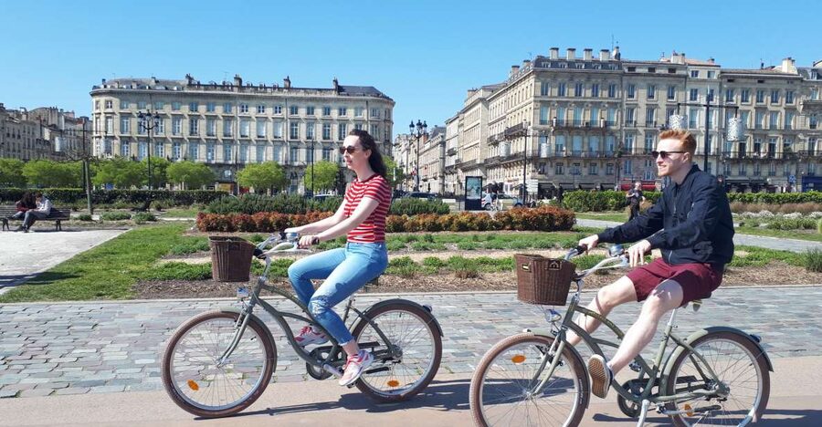 Bordeaux: Top Landmarks & Historic Bike Tour - Pont de Pierre and the right bank