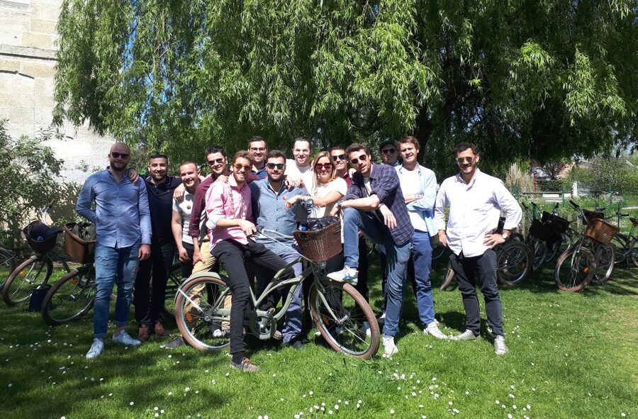 Bordeaux: Top Landmarks & Historic Bike Tour - Starting at Place Raymond Colom