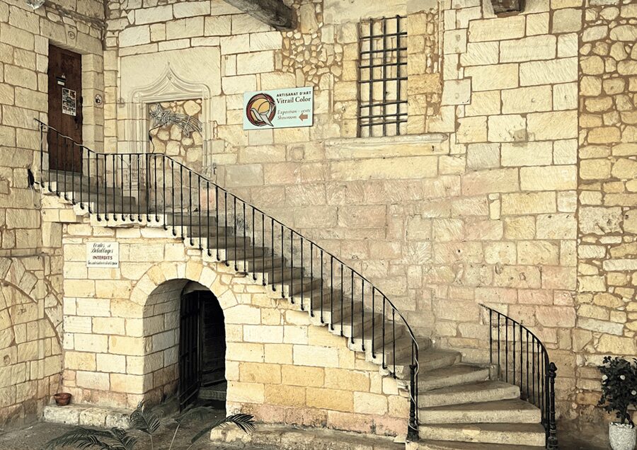Bordeaux : Unforgettable Saint Emilion Half Day Wine Tour - Walking Saint-Émilion’s medieval streets