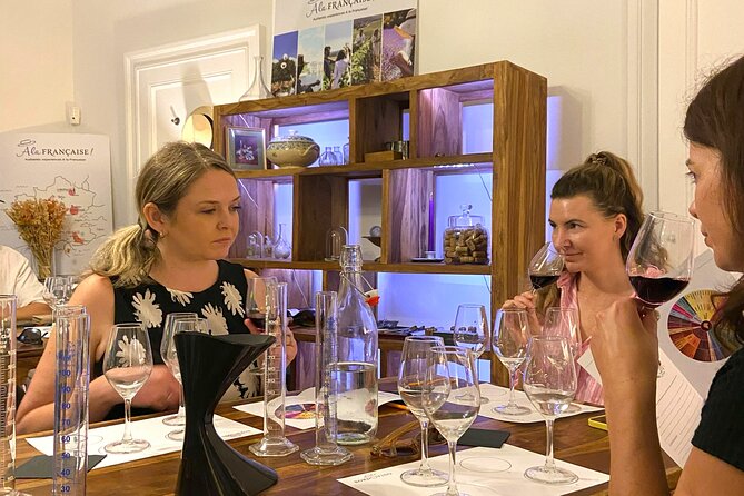 Bordeaux Wine Masterclass: Blending workshop with appetizer - A French wine lesson that starts with the basics