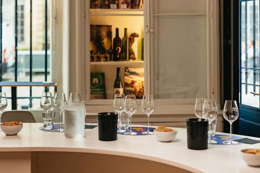 Bordeaux: Wine Masterclass with Cheese and Charcuterie Board - A comfortable central setting near the Grand Théâtre