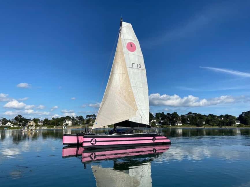 Brittany: Glénan Archipelago Sailing Day - Seven hours aboard the Caseneuve maxi catamaran