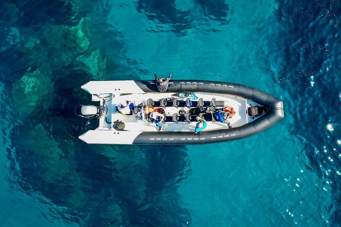 Calanques and red rocks - Departure Saint Raphaël - The fast return and 325-horsepower fun
