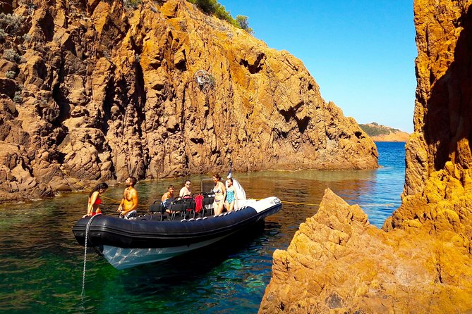 Calanques de l'Estérel - Departure from AGAY - A friendly ride with a little speed