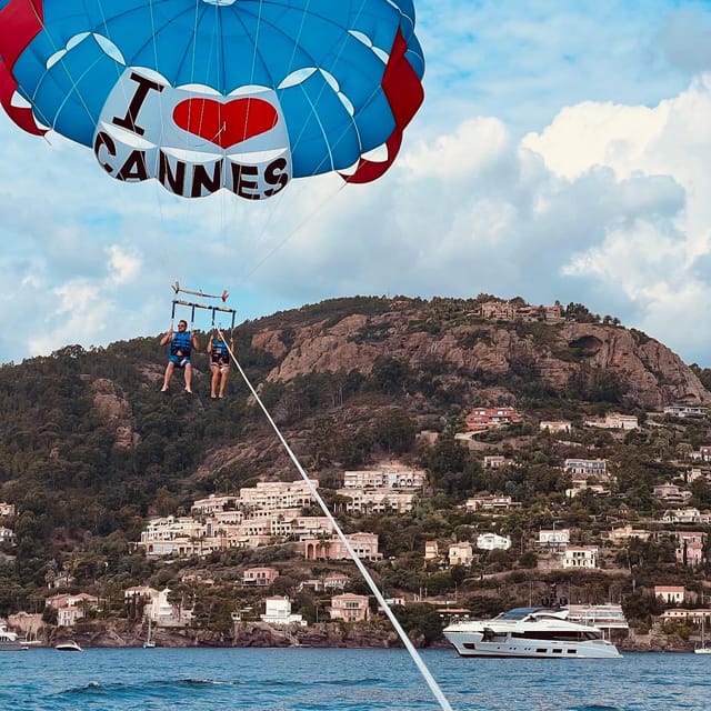 Cannes: Parasailing Experience for Couples, Family & Friends - Key points to know before you book