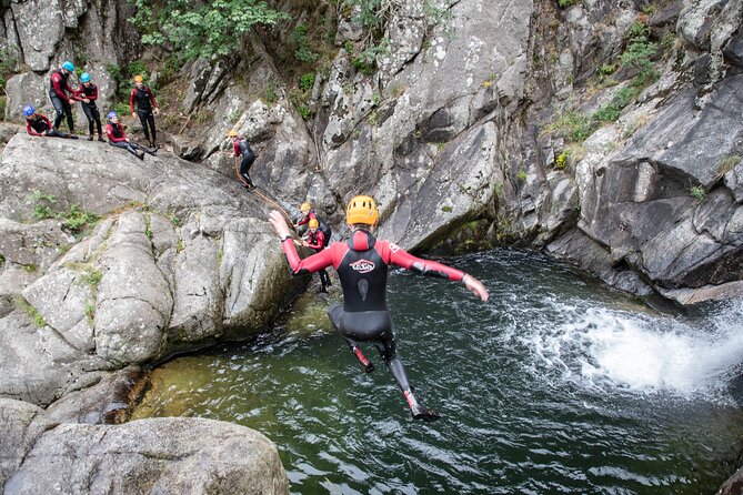 Canyoning tour Aero Besorgues -half day - The 180-metre crossing over the canyon