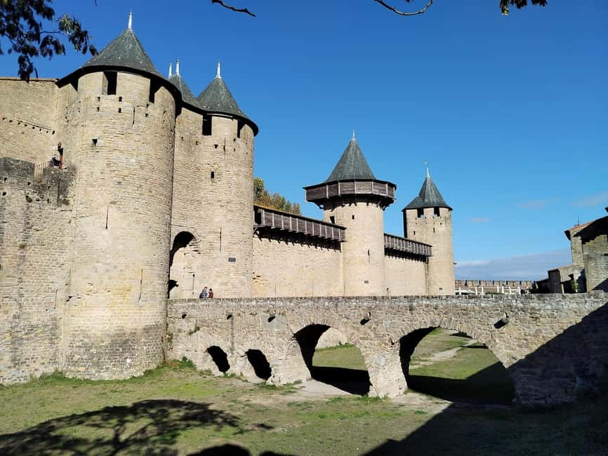 Carcassonne: Private Guided Tour of the Medieval Fortress - Why a private walk helps at Carcassonne