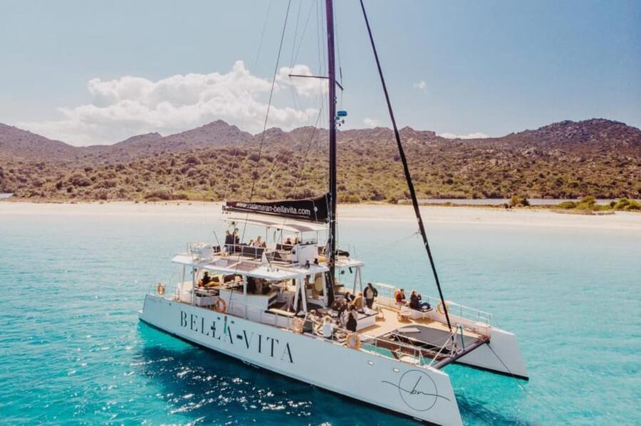 Catamaran day excursion - Meeting points and booking details
