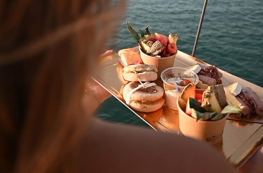 Catamaran Lucile | Sunday brunch - Coastal views from Grau du Roi to the Aigues-Mortes bay