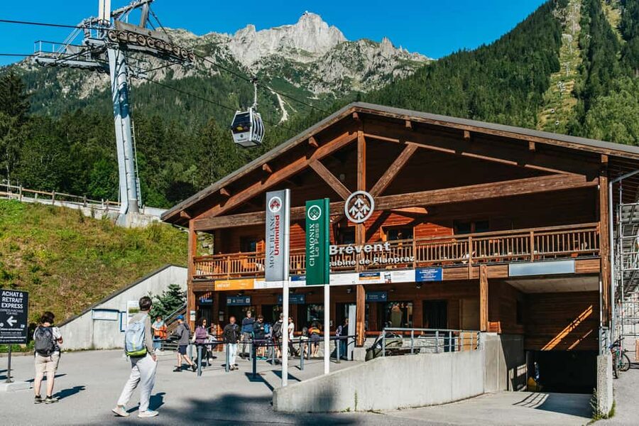 Chamonix: Tandem Paragliding Flight - Who will enjoy this flight most