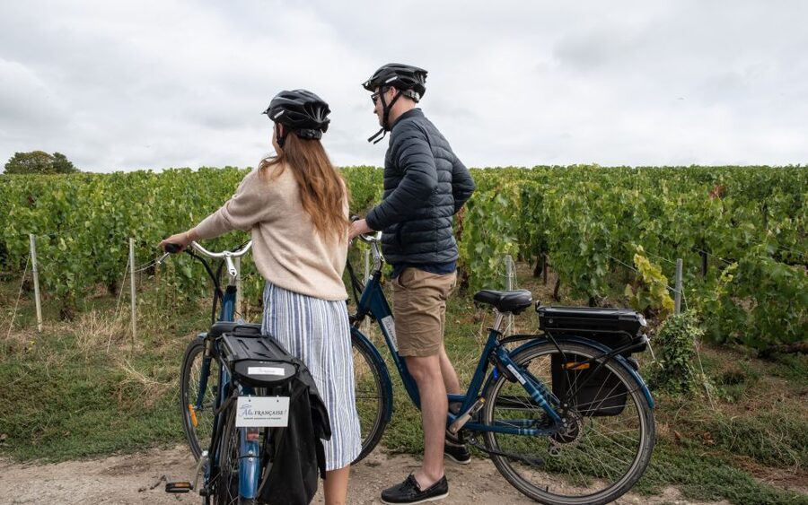 Champagne: E-Bike Champagne Day Tour with Tastings and Lunch - The cellar visit at Le Clos Corbier