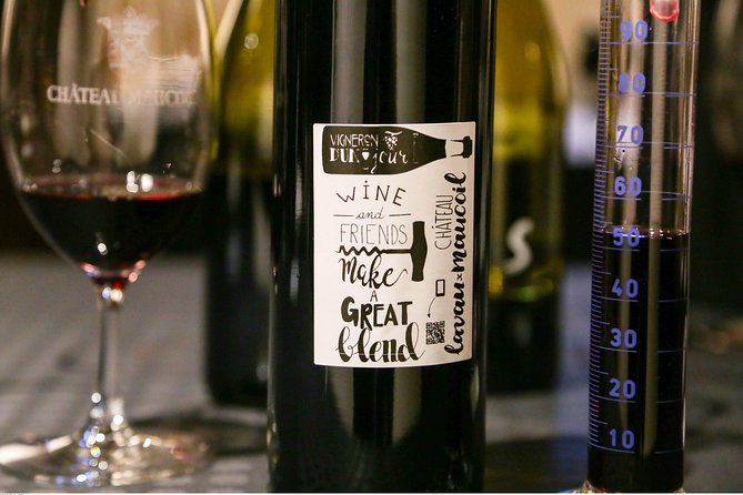 Châteauneuf du Pape Wine Day Tasting Tour including Lunch from Avignon - Why the small group matters in the van and cellar