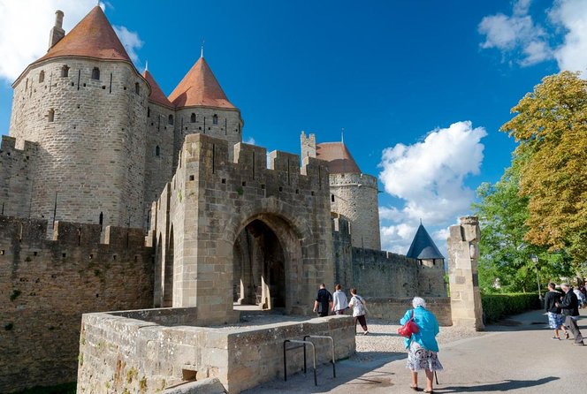 Cité de Carcassonne Guided Walking tour. Private tour. - The private format changes the pace
