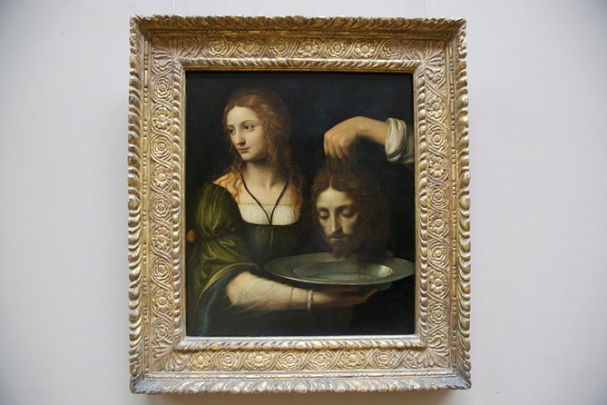 Closing Time at the Louvre: The Mona Lisa at her Most Peaceful - Why the last Louvre entry matters