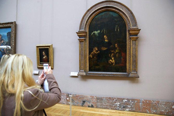 Closing Time at the Louvre: The Mona Lisa at her Most Peaceful - Group size, headsets, and the walking pace